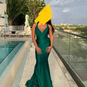 Jessica Angel dress. Style 737. Emerald green.